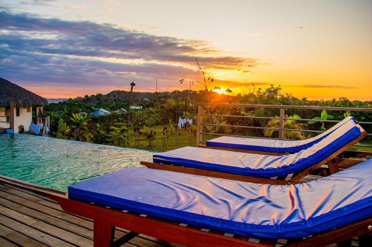 Tiako Villas Ambondrona  Екстериор снимка