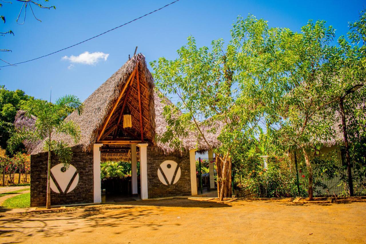 Tiako Villas Ambondrona  Екстериор снимка
